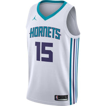 Load image into Gallery viewer, 15-Kemba Walker Charlotte Hornets Swingman Jersey White - Association Edition