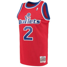 Load image into Gallery viewer, 2-Chris Webber Washington Wizards  1994-95 Hardwood Classics Swingman Jersey – Red