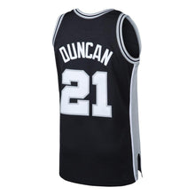 Load image into Gallery viewer, 21-Tim Duncan San Antonio Spurs  1998-99 Hardwood Classics Swingman Jersey - Black