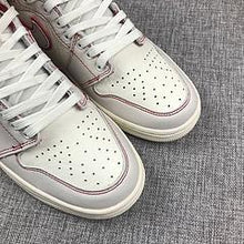 Load image into Gallery viewer, AIR JORDAN 1 OG